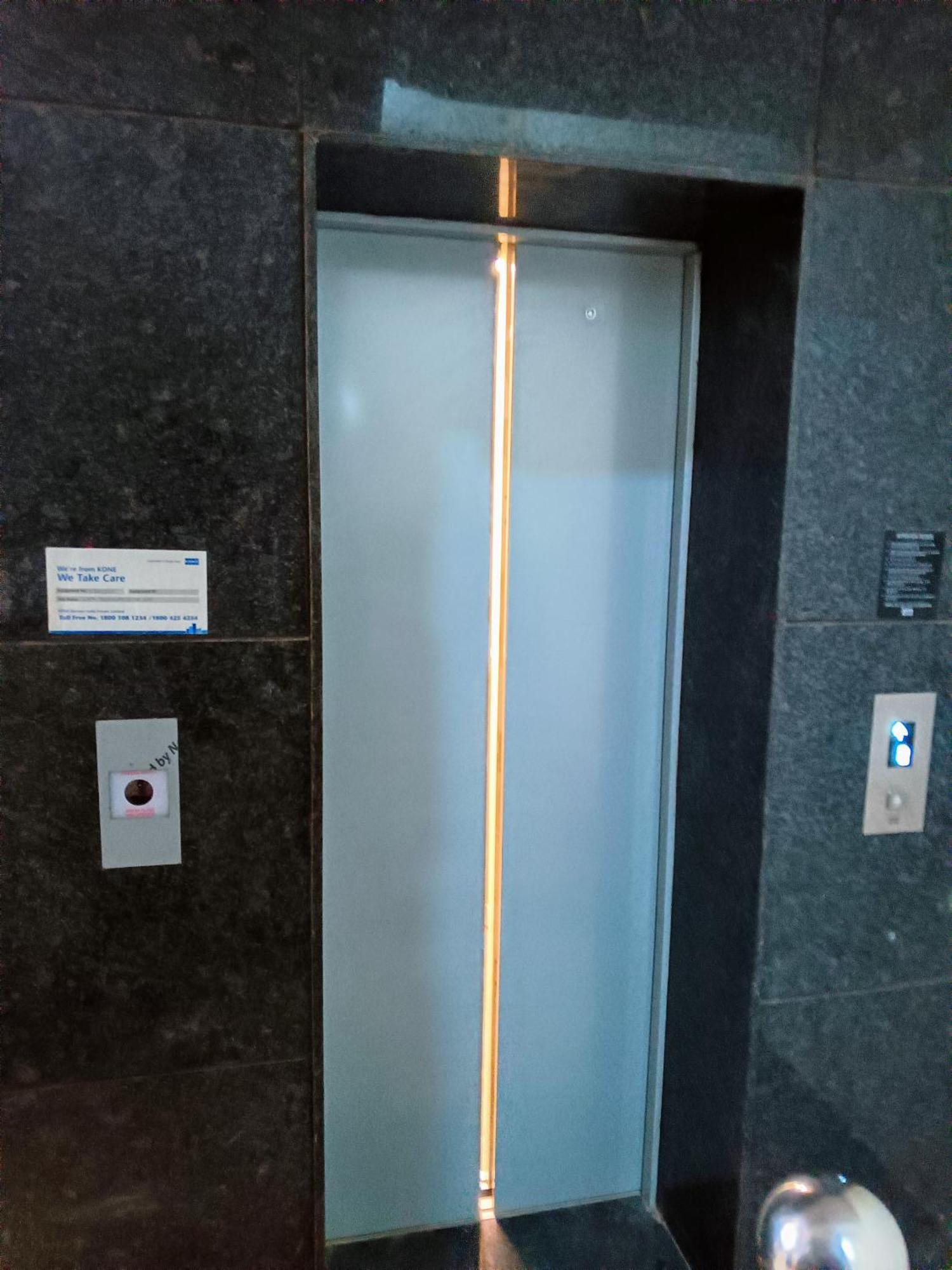 Soooper Hotel Gurgaon Eksteriør billede